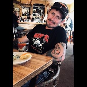 Meet your Posher, Justin